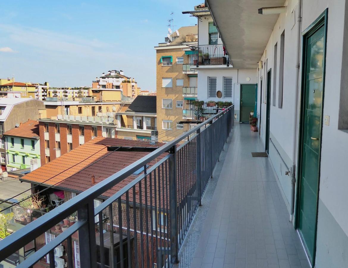 Mono Navigli Apartment Милан Экстерьер фото